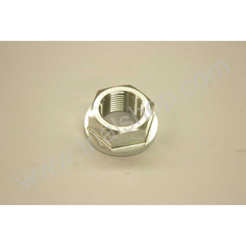 DADO SPEC. PERNO RUOTA POST.