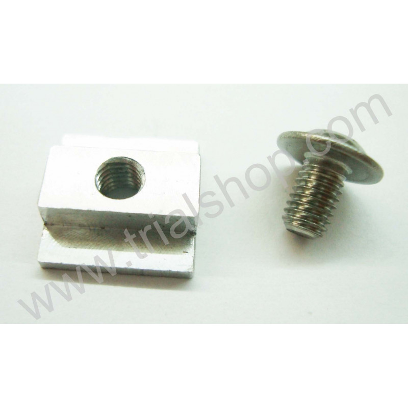 Clip fix parafangpo posteriore + cover TR280I 2013